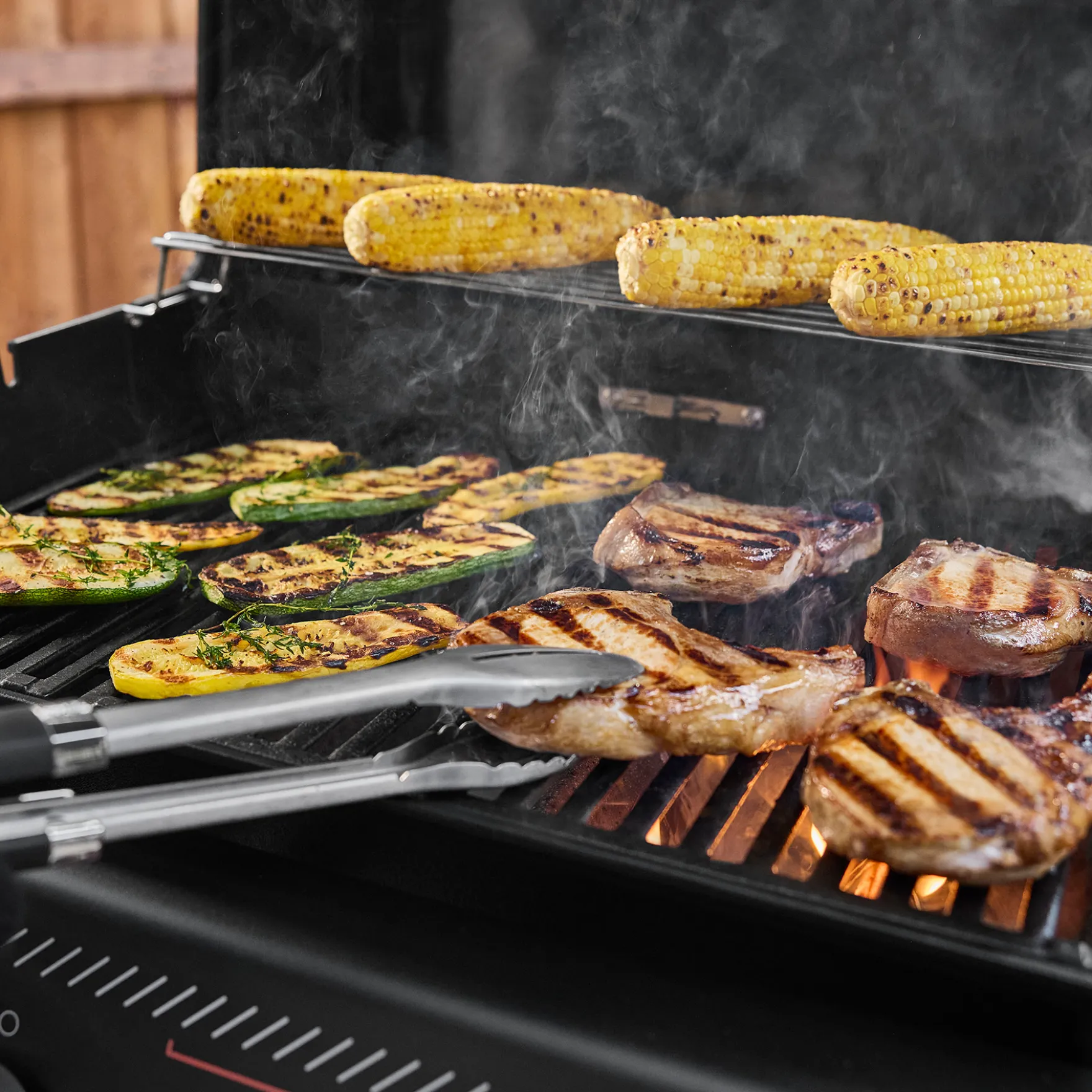 Spirit® EPX-435R Smarter Gasgrill Stealth® Edition
