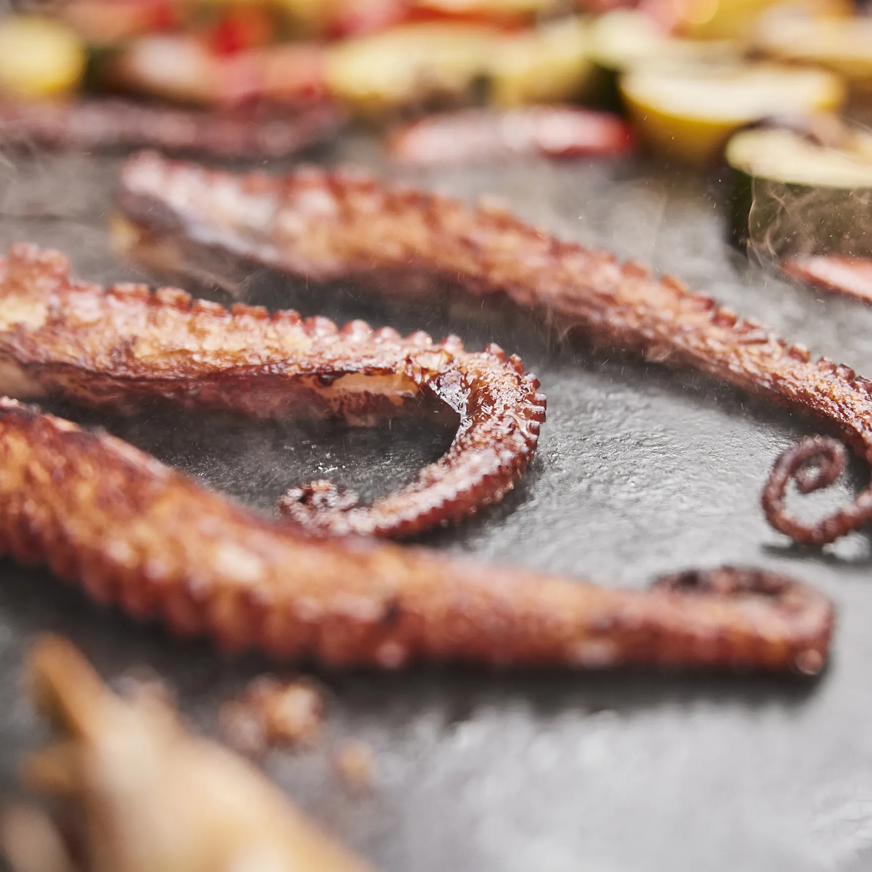 Weber® Slate® GP 71cm Premium Plancha