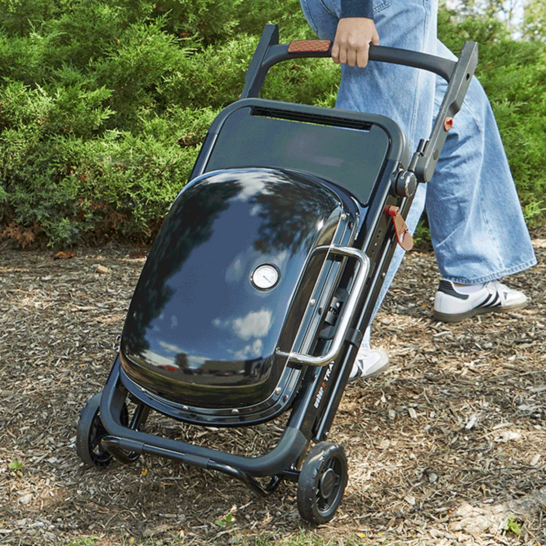 Weber Traveler® Compact tragbarer Gasgrill
