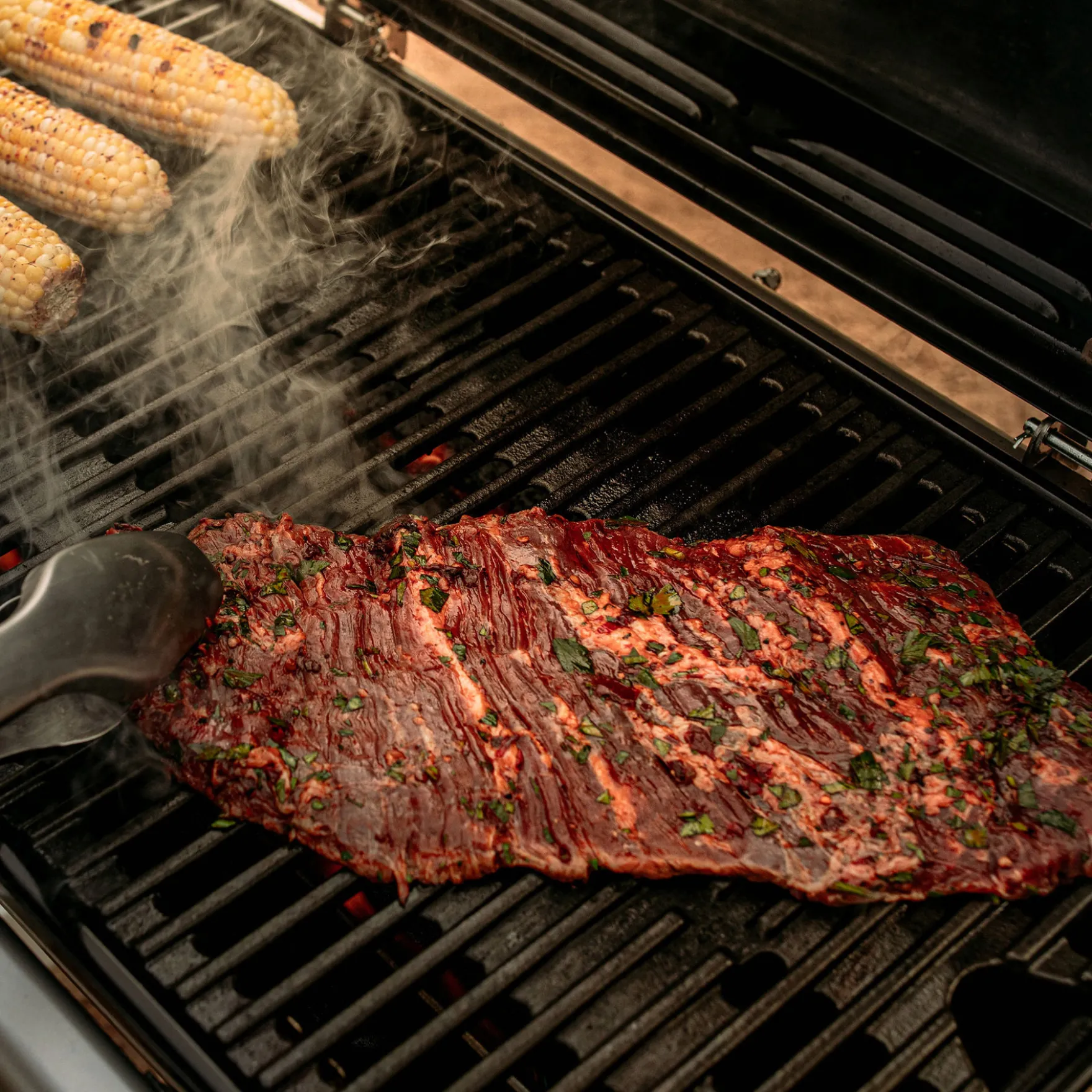 Weber Traveler® tragbarer Gasgrill